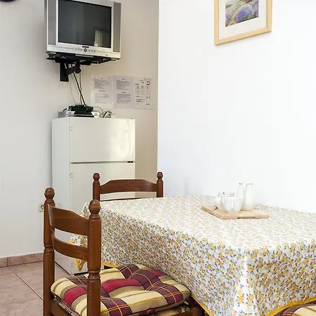 Antonieta Apartment *